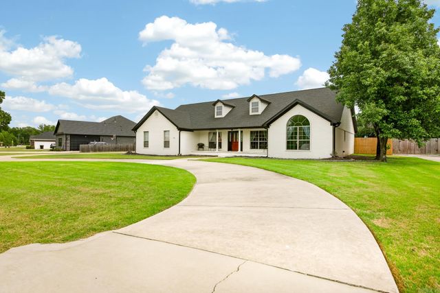 1801 N Lincoln Street, Cabot, AR 72023