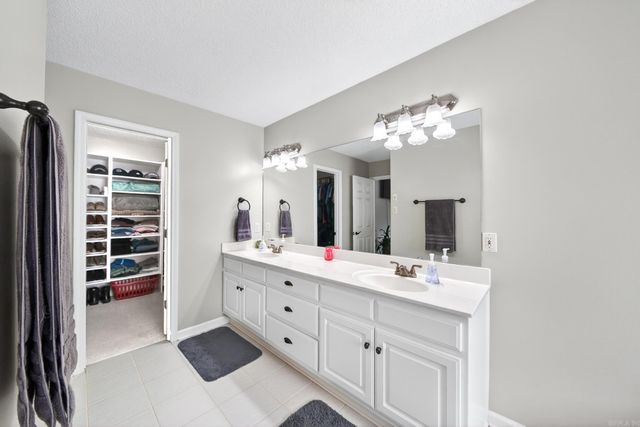 1801 N Lincoln Street, Cabot, AR 72023