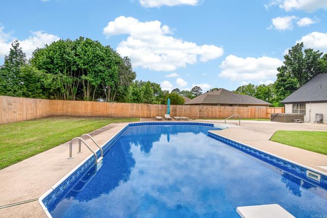 1801 N Lincoln Street, Cabot, AR 72023