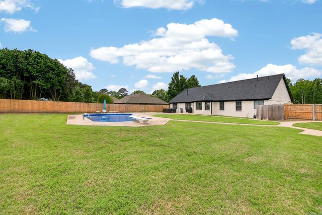 1801 N Lincoln Street, Cabot, AR 72023