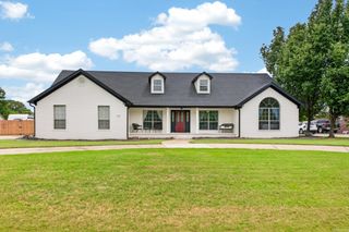 1801 N Lincoln Street, Cabot, AR 72023