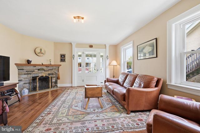 424 W BARNARD ST, West Chester, PA 19382
