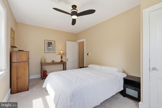 424 W BARNARD ST, West Chester, PA 19382