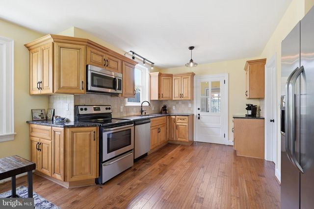424 W BARNARD ST, West Chester, PA 19382