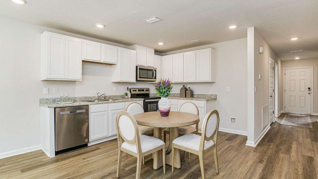 6521 Firefly Drive, Milton, FL 32583