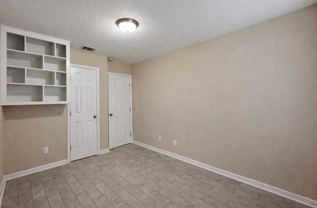 101 Lottie Lane, Friendswood, TX 77546