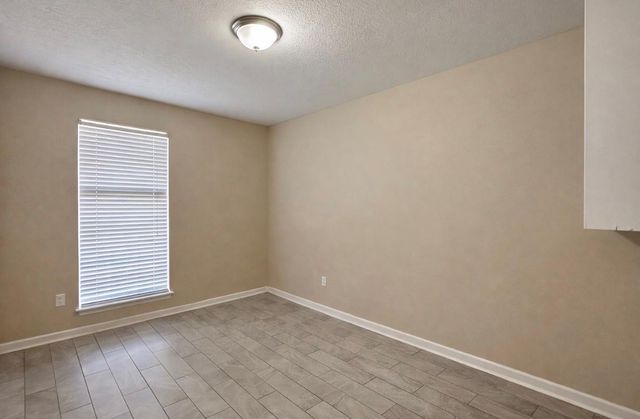 101 Lottie Lane, Friendswood, TX 77546