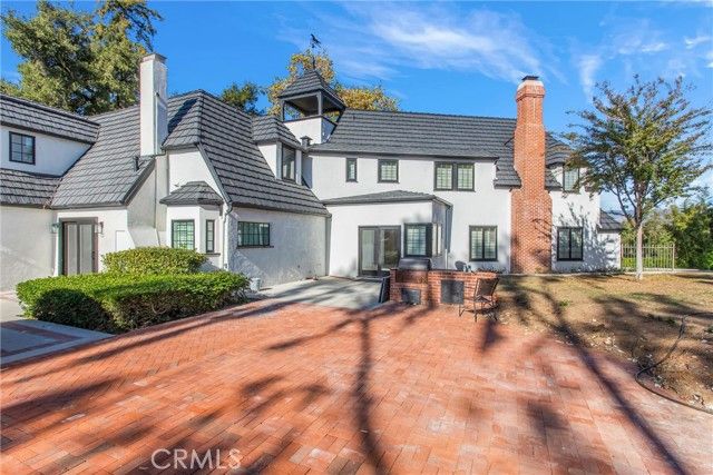 745 W Sunset Drive, Redlands, CA 92373