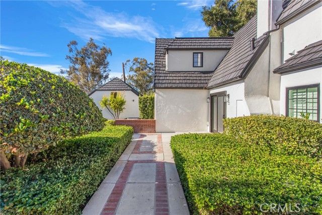 745 W Sunset Drive, Redlands, CA 92373