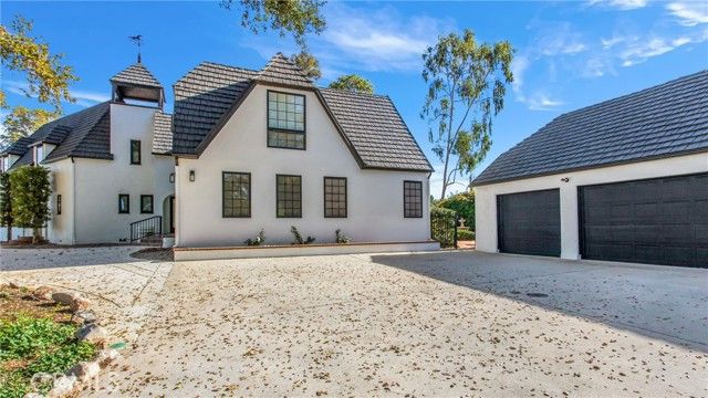 745 W Sunset Drive, Redlands, CA 92373