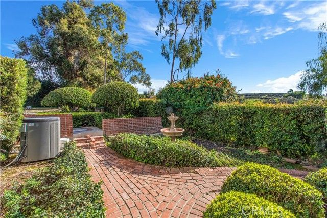 745 W Sunset Drive, Redlands, CA 92373