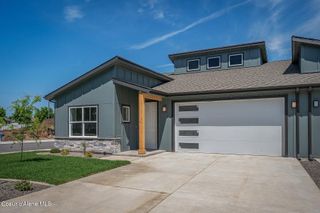 7414 N Breaux Dr, Coeur D'alene, ID 83815