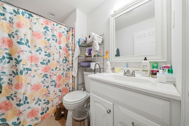 230 Willard St 102, Quincy, MA 02169