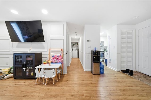 230 Willard St 102, Quincy, MA 02169