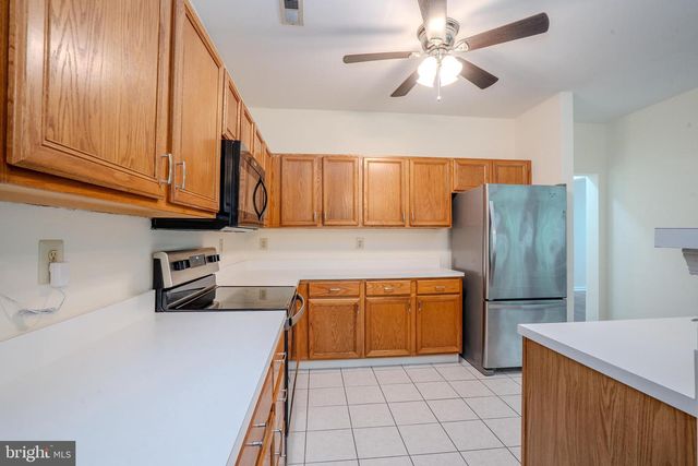 11108 CORNERSTONE DR, Yardley, PA 19067