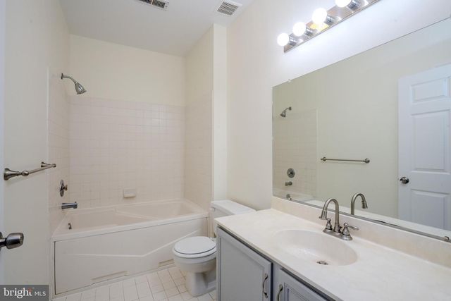 11108 CORNERSTONE DR, Yardley, PA 19067