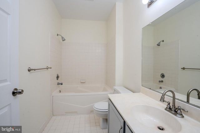11108 CORNERSTONE DR, Yardley, PA 19067