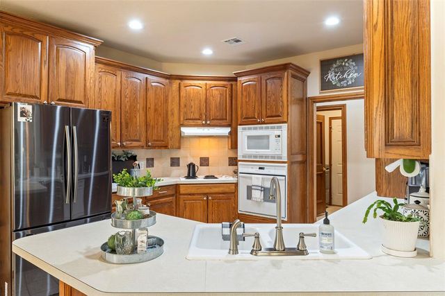 3100 SW 105th Street, Oklahoma City, OK 73170