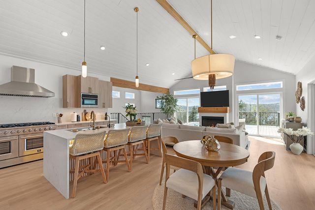 55 Sunset View Circle, Branson, MO 65616