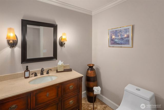 1736 125th Avenue SE, Bellevue, WA 98005