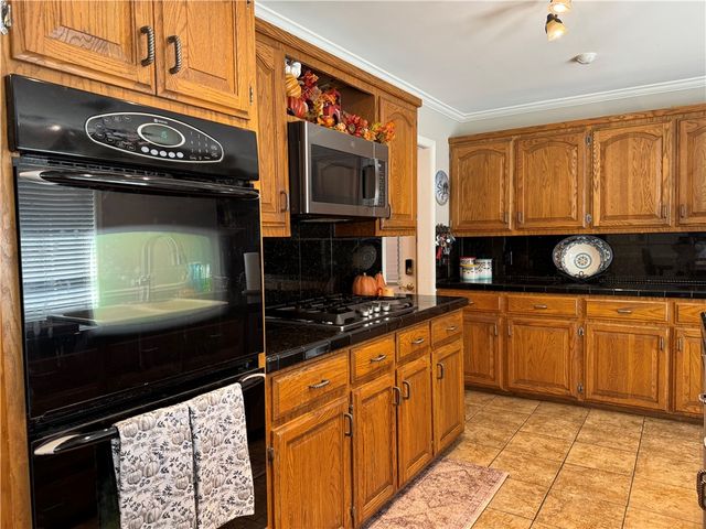 1406 Shalimar Circle, Russellville, AR 72802