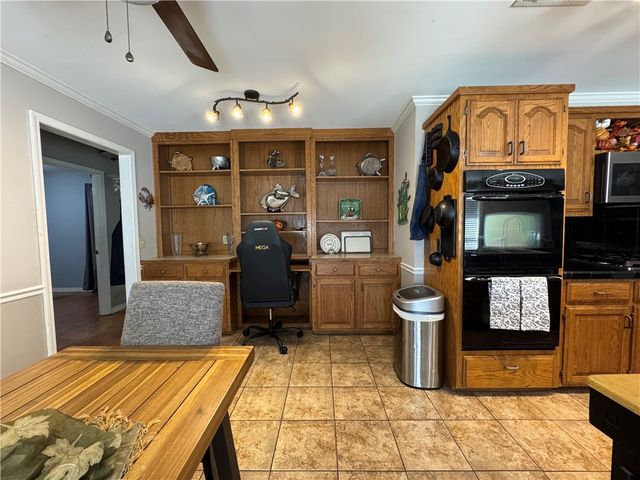 1406 Shalimar Circle, Russellville, AR 72802