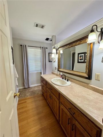 1406 Shalimar Circle, Russellville, AR 72802