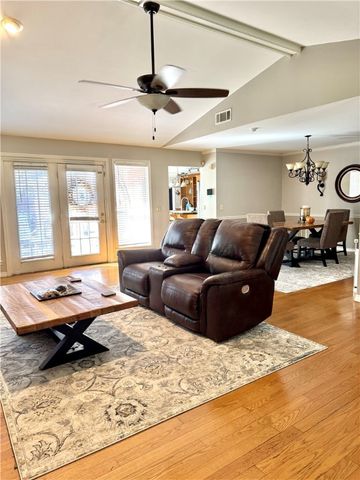 1406 Shalimar Circle, Russellville, AR 72802