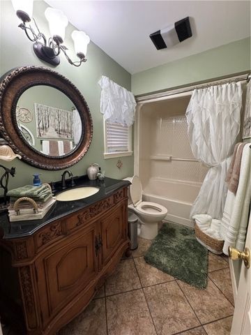 1406 Shalimar Circle, Russellville, AR 72802