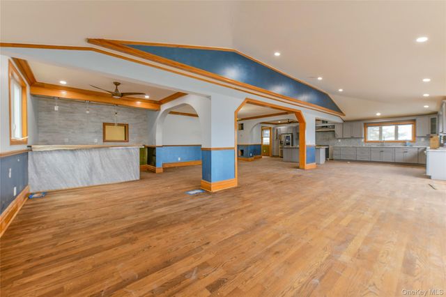 4563 Decatur Place, Island Park, NY 11558