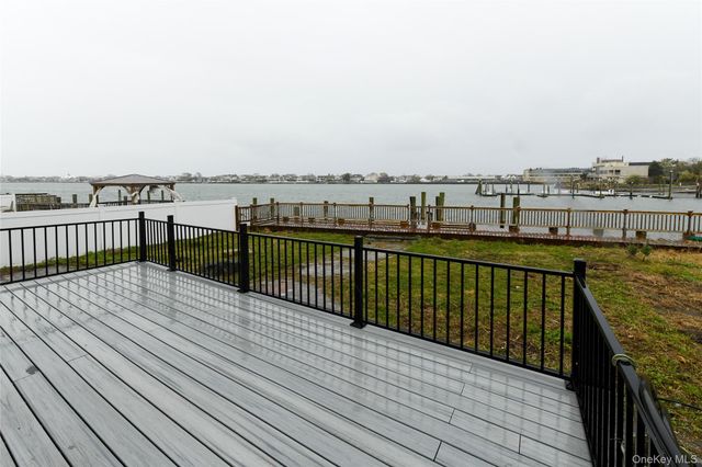 4563 Decatur Place, Island Park, NY 11558