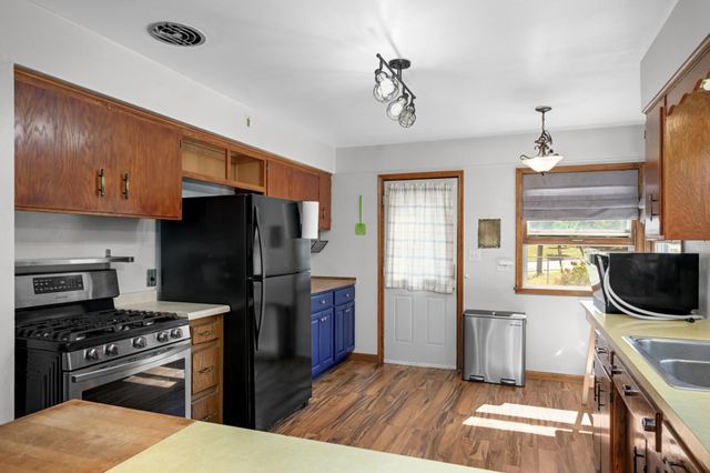 684 Bidwell Street, Saint Paul, MN 55107