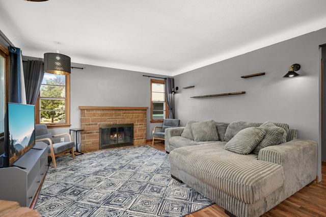 684 Bidwell Street, Saint Paul, MN 55107