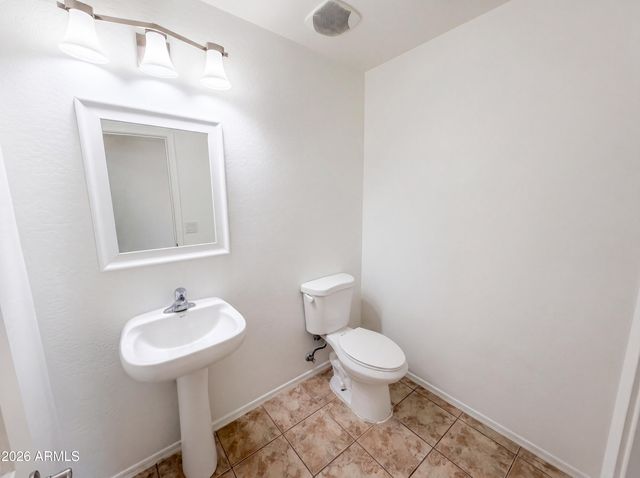 4643 W SHUMWAY FARM Road, Laveen, AZ 85339