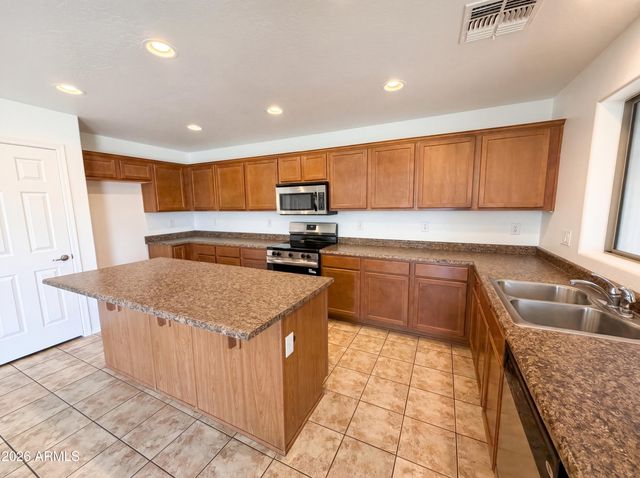 4643 W SHUMWAY FARM Road, Laveen, AZ 85339