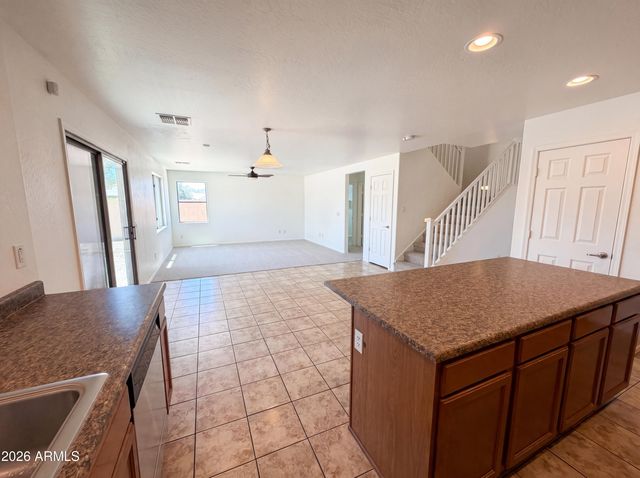 4643 W SHUMWAY FARM Road, Laveen, AZ 85339