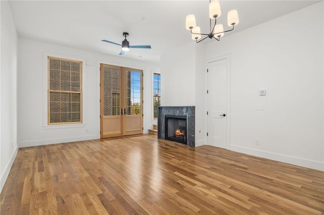 4605 S 47th Street, Rogers, AR 72758