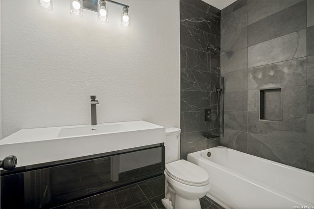 127 Haynes, San Antonio, TX 78210