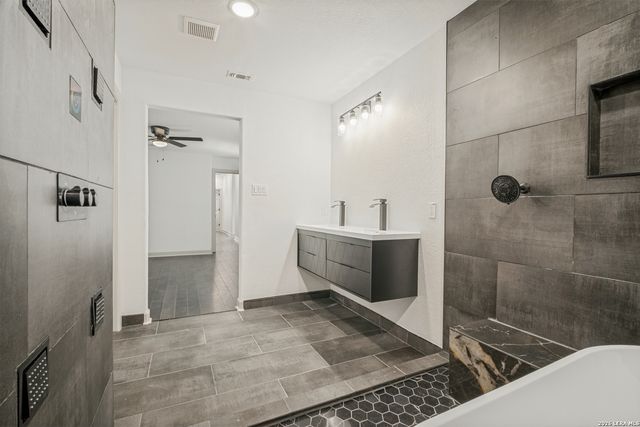 127 Haynes, San Antonio, TX 78210