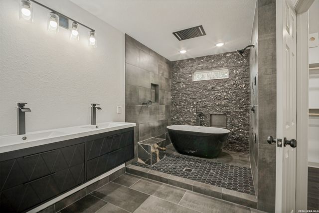 127 Haynes, San Antonio, TX 78210