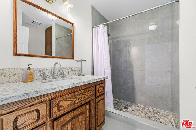 812 Glenbrook Drive, Frazier Park, CA 93225