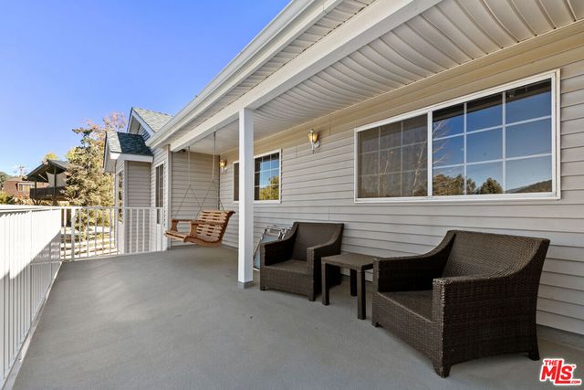 812 Glenbrook Drive, Frazier Park, CA 93225