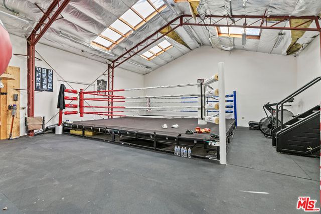 812 Glenbrook Drive, Frazier Park, CA 93225