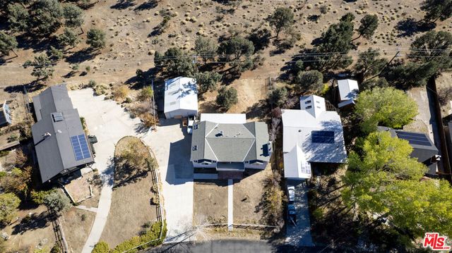 812 Glenbrook Drive, Frazier Park, CA 93225