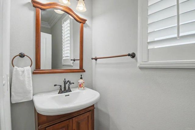 2327 Trellis St, Chula Vista, CA 91915