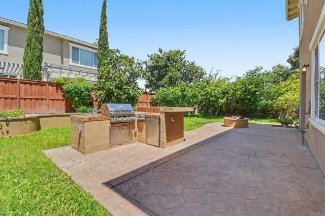 2327 Trellis St, Chula Vista, CA 91915