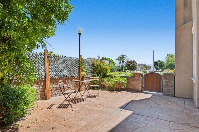 2327 Trellis St, Chula Vista, CA 91915