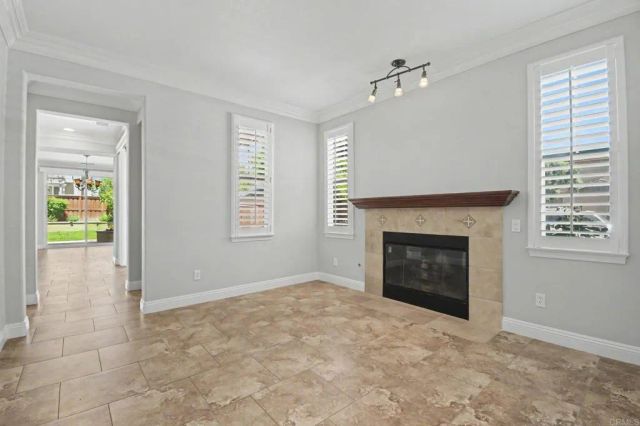 2327 Trellis St, Chula Vista, CA 91915