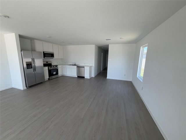 366 Lucia, Cleveland, TX 77327