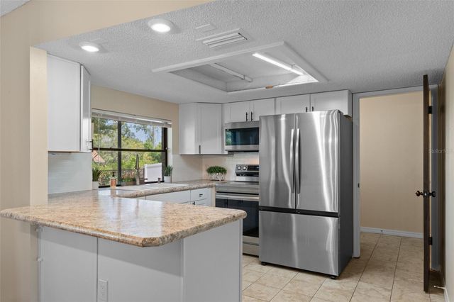 6480 INDIAN ROCK COURT, Spring Hill, FL 34606